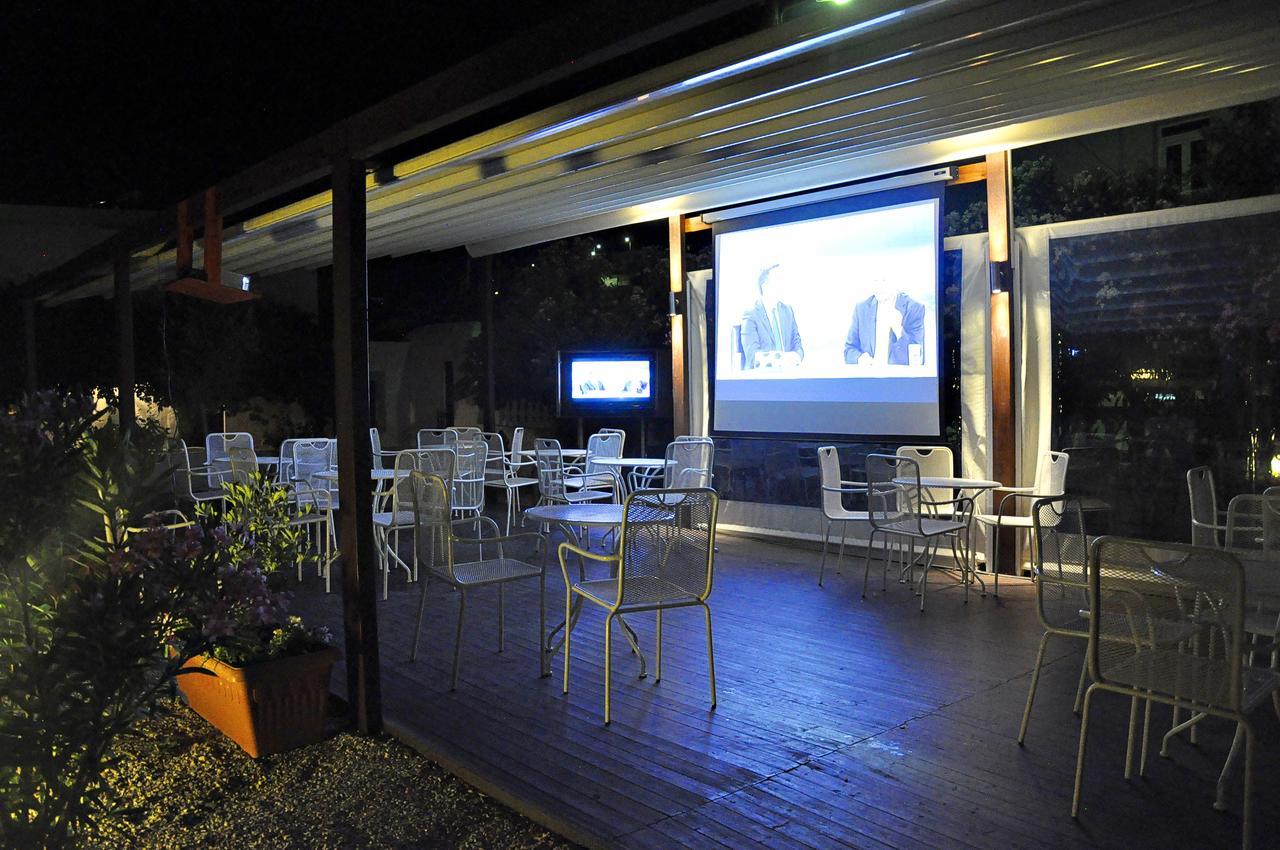 Tony'S Beach Vromolithos ภายนอก รูปภาพ